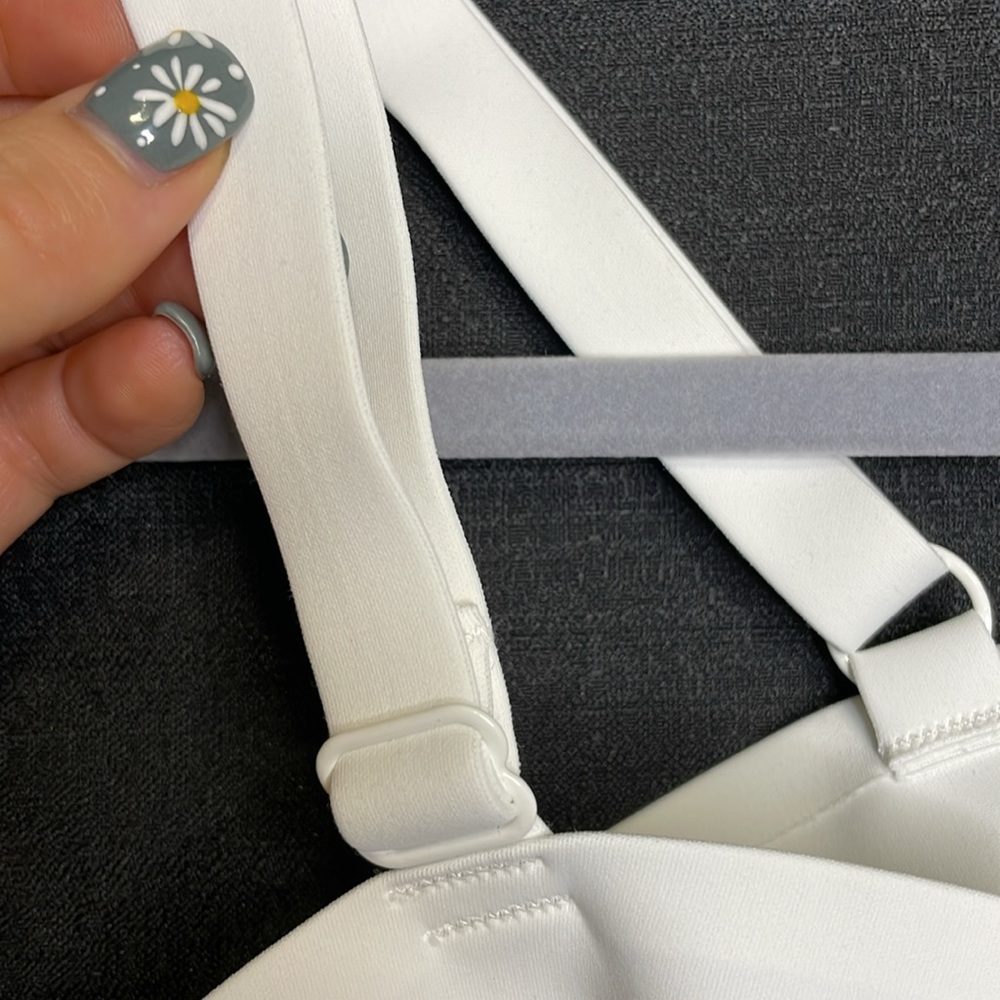 NWT Intimately Free People Notched Lily Scuba Bralette - White - Size Large - Picture 9 of 17